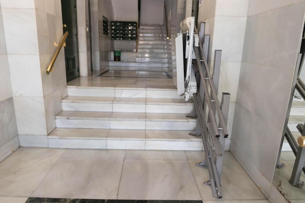 Titan, Edificio Hipercor, Con Parking Apartamento Huelva Exterior foto